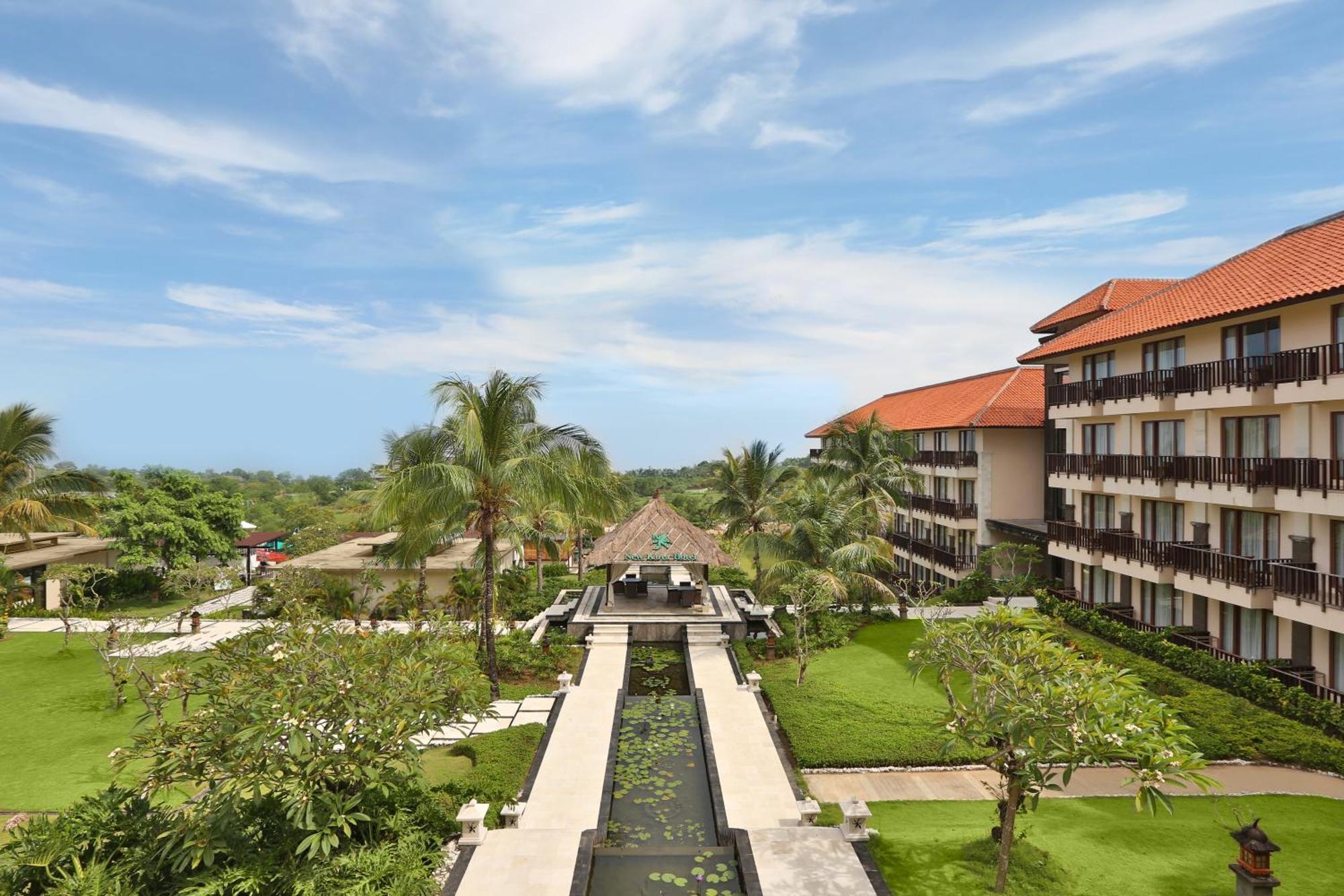 New Kuta Hotel By Lorin ウルワツ エクステリア 写真